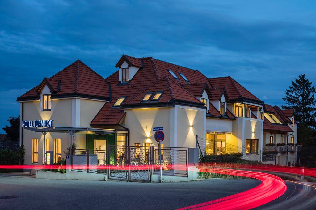 Hotel Turmhof - Wohlfühlzimmer zur Einzelbenutzung in Gumpoldskirchen, Bezirk Mödling