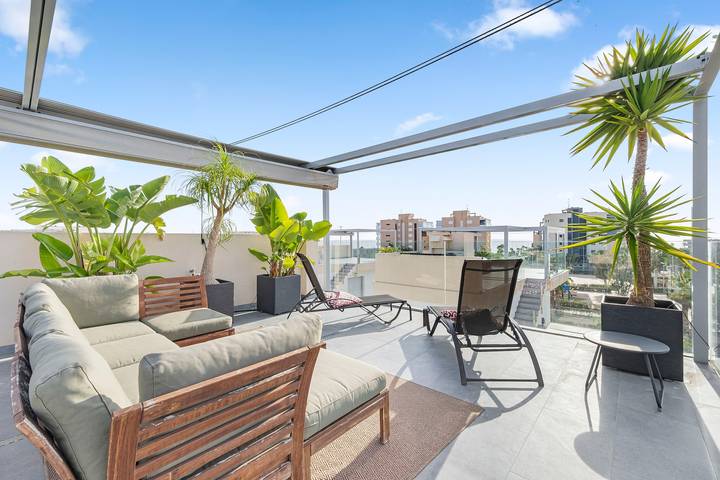 Casa de vacaciones para 7 personas, con Balcón y Piscina para niños en Pilar de la Horadada
