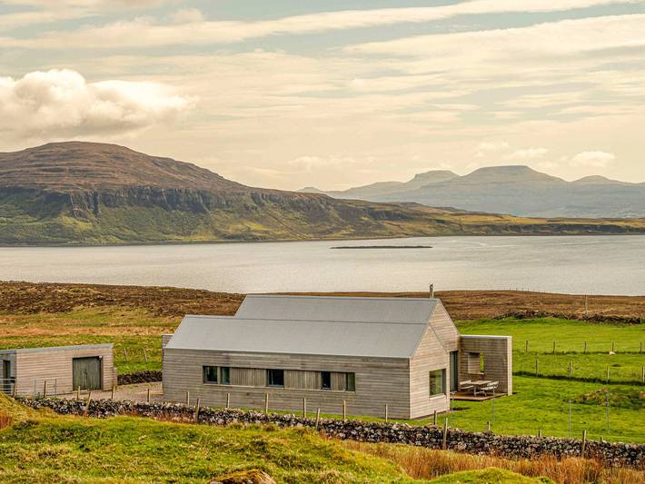 Log cabin for 6 people, with garden on the Isle of Skye