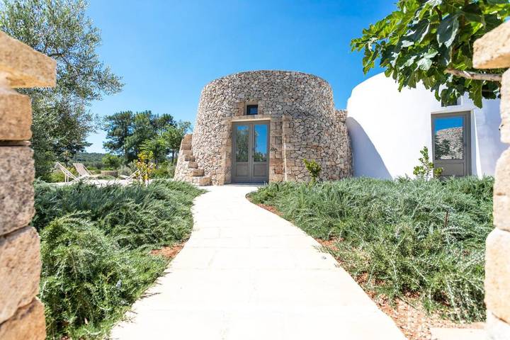 B&b per 4 persone, con Terrazza e Giardino nonché Piscina e Panorama a Alliste