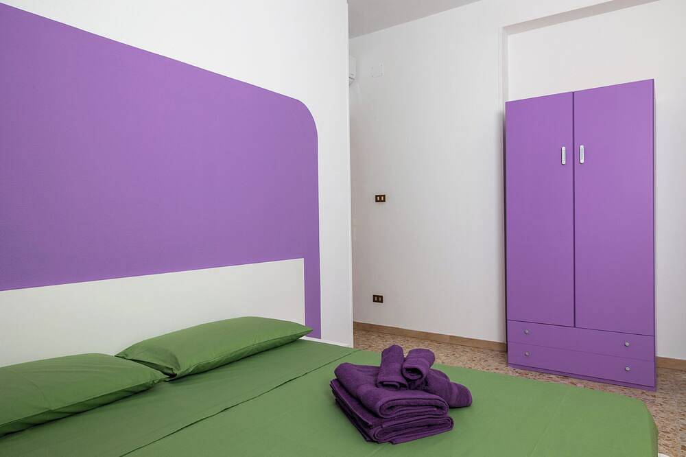 Entire apartment, Appartamento Sopra con vista mare mozzafiato in Gaeta, Latina Province