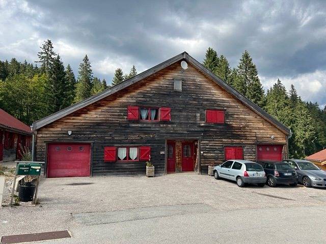 Chalet pour 10 personnes, avec terrasse et jardin