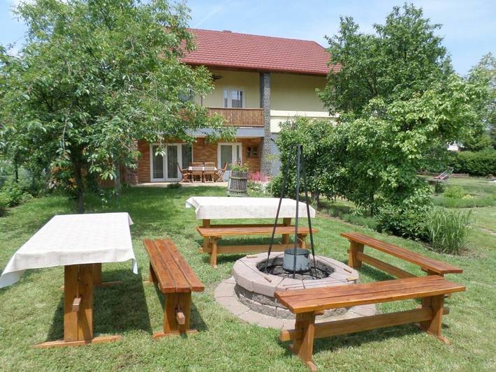 Ferienwohnung für 6 Personen, mit Garten in Revfülöp - 2