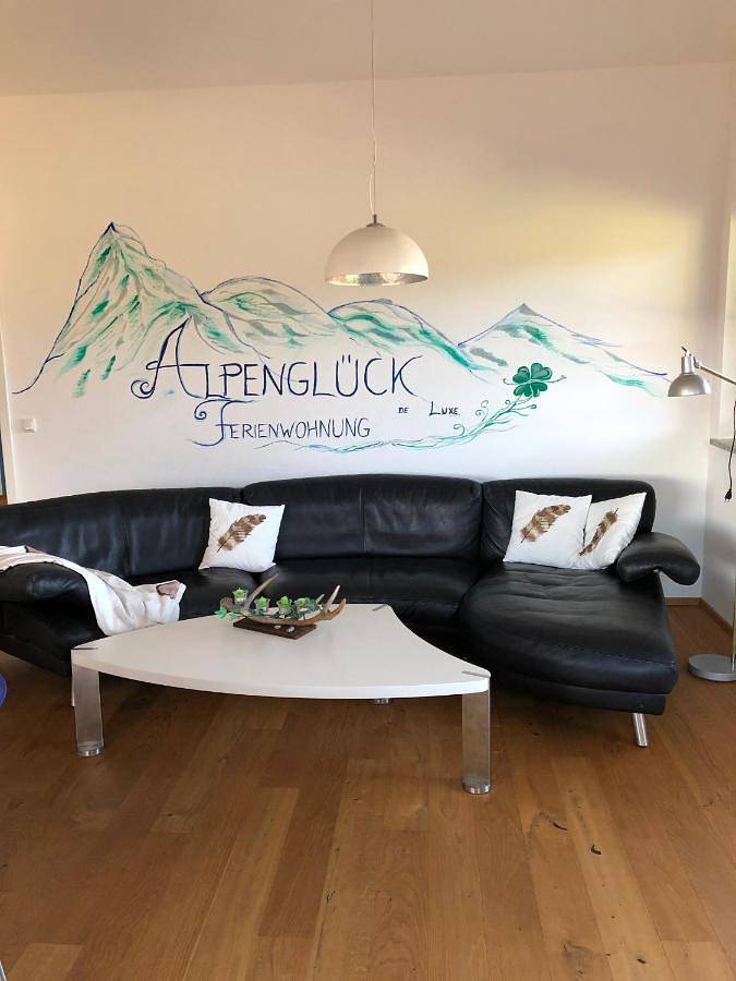 Ferienwohnung für 5 Personen, mit Sauna und Seeblick sowie Ausblick und Terrasse in Schwangau - 3