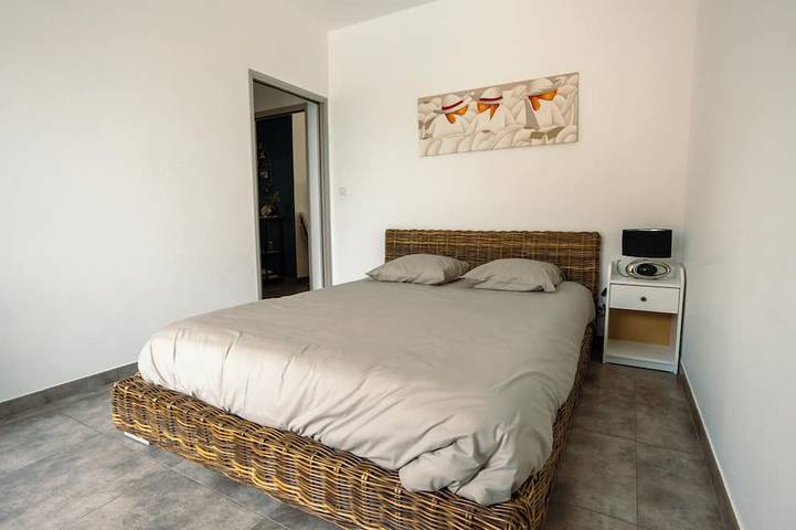 Location de vacances pour 6 personnes, avec jacuzzi et jardin à Trélissac - 2