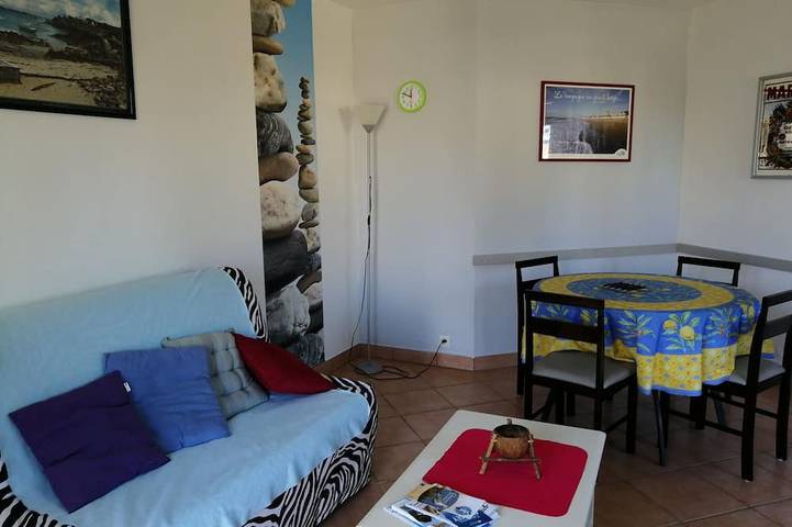 Location de vacances pour 4 personnes, avec terrasse et jardin dans Kairon Plage - 3