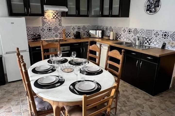 Location de vacances pour 6 personnes, avec jacuzzi dans Brugelette - 3