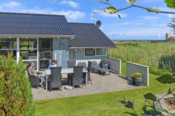 Ferienhaus für 6 Personen, mit Whirlpool und Terrasse sowie Sauna in Kjul Strand