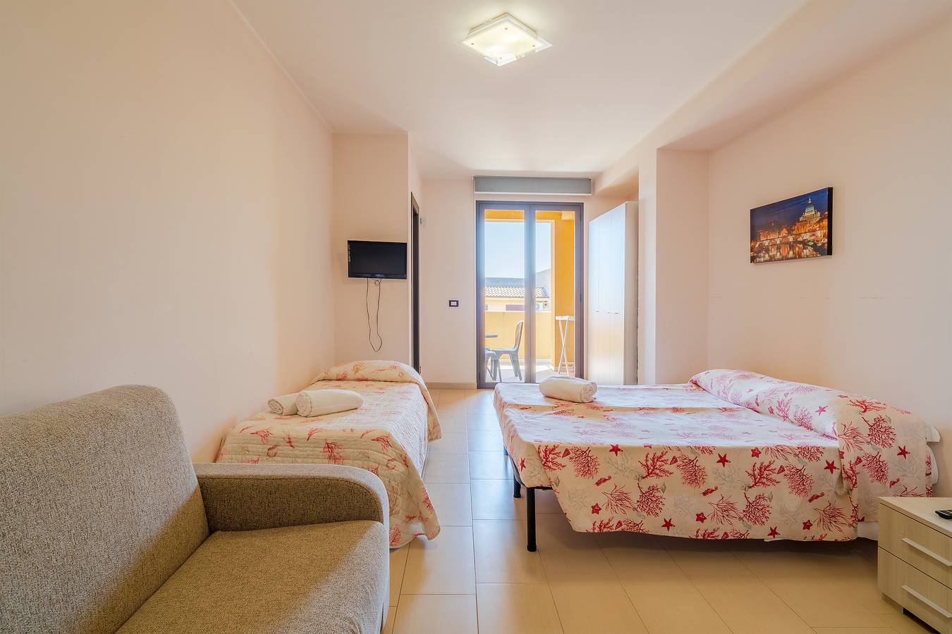 Ganze Wohnung, Ferienwohnung "San Martino Riccardo" mit Balkon und Wlan in Cassibile, Syrakus Provinz