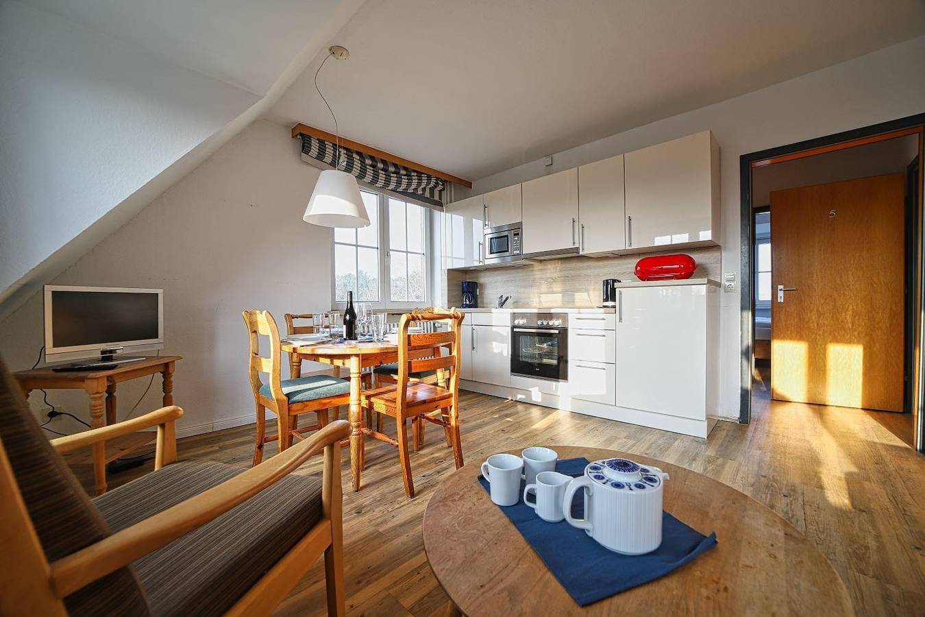 Ganze Ferienwohnung, Appartement 5 in Nebel, Amrum