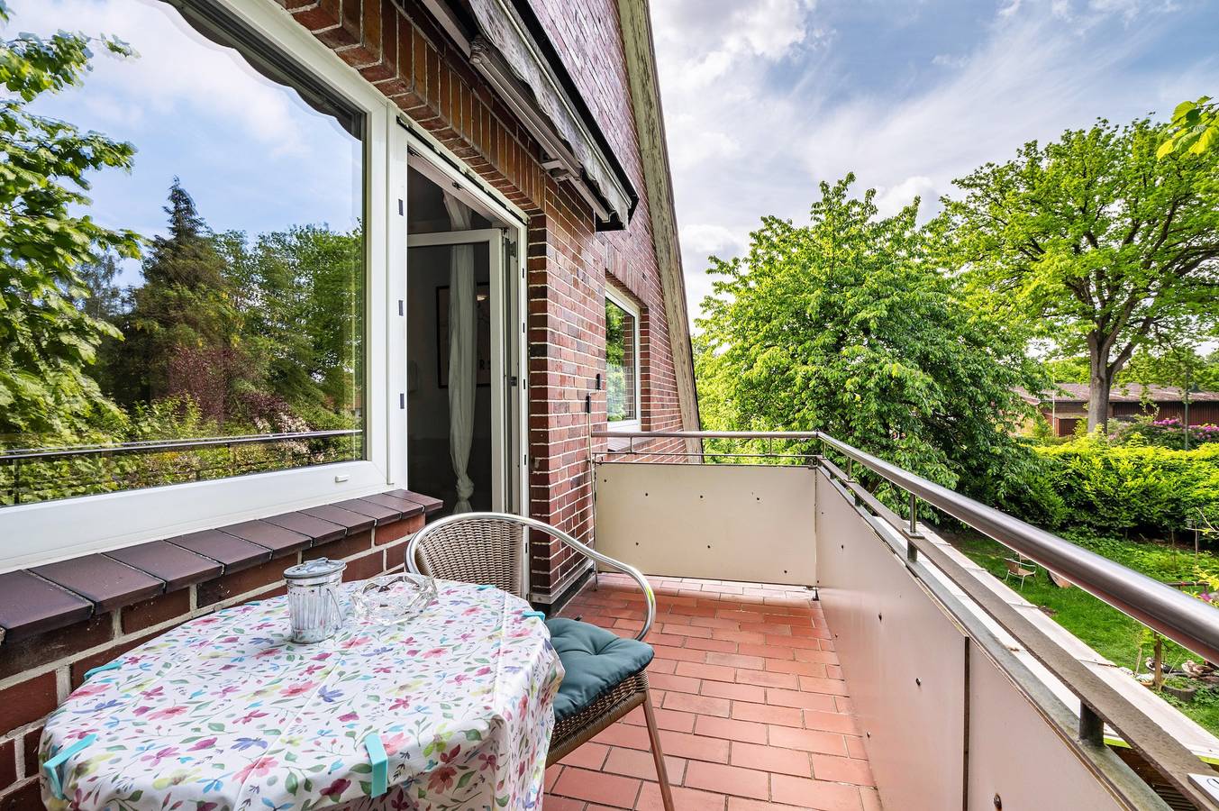 Ganze Wohnung, Ferienwohnung 'Zum Gingko' mit Balkon in Neuenkirchen (Lüneburger Heide), Landkreis Heidekreis