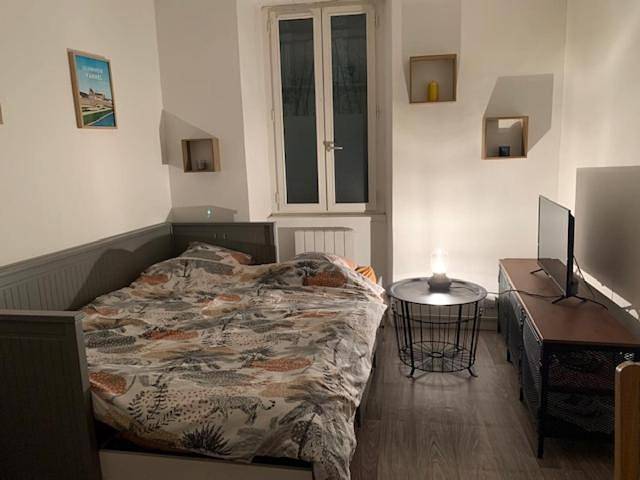 Appartement entier, One-Bedroom Apartment in Auray, Côte des Mégalithes