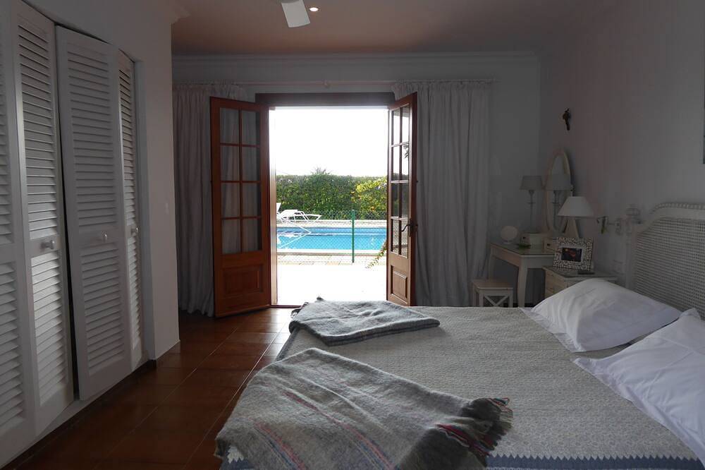 Menorca- La Calma- Spectacular villa for 8, in one of the most beautiful areas. in S'Algar, Sant Lluís