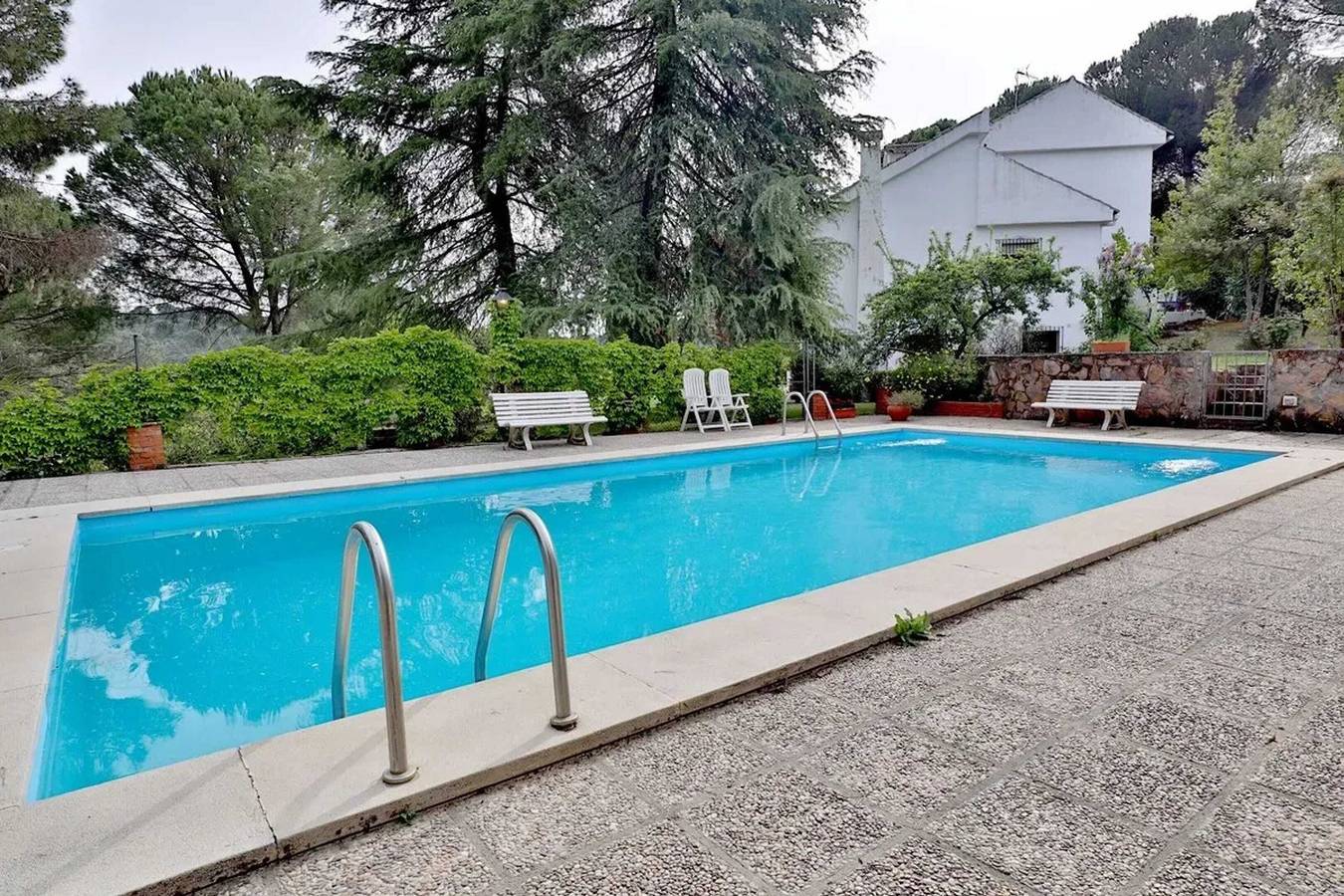 Moderna Villa con Piscina Privada en Córdoba in Las Jaras, Córdoba