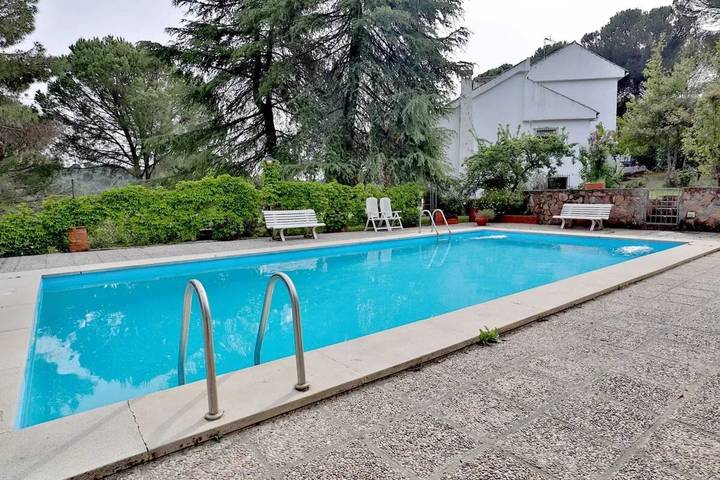 Chalet para 10 personas, con terraza y piscina en Córdoba - 2