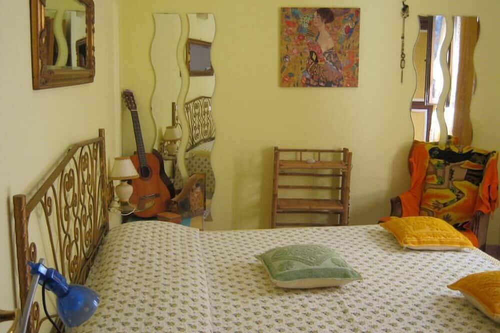 Cala Gonone Des Vacances De Rêve À Deux Pas De La Mer Au Paradis De La Sardaigne in Cala Gonone, Dorgali