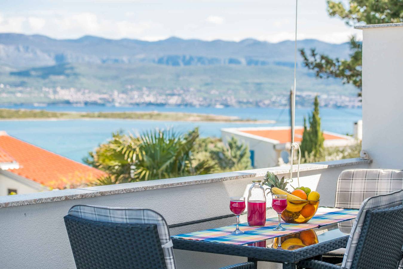 Appartamento vacanze a Klimno a partire da 129€ a notte