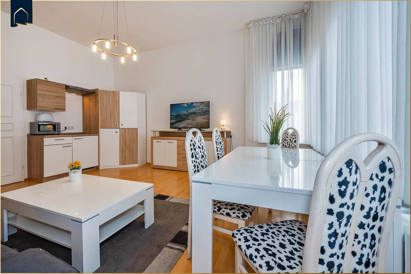 Hel lägenhet, Gemütliche Ferienwohnung in Heringsdorf nur 100 m zum Strand – mit Wlan & Parkplatz in Seebad Heringsdorf, Heringsdorf