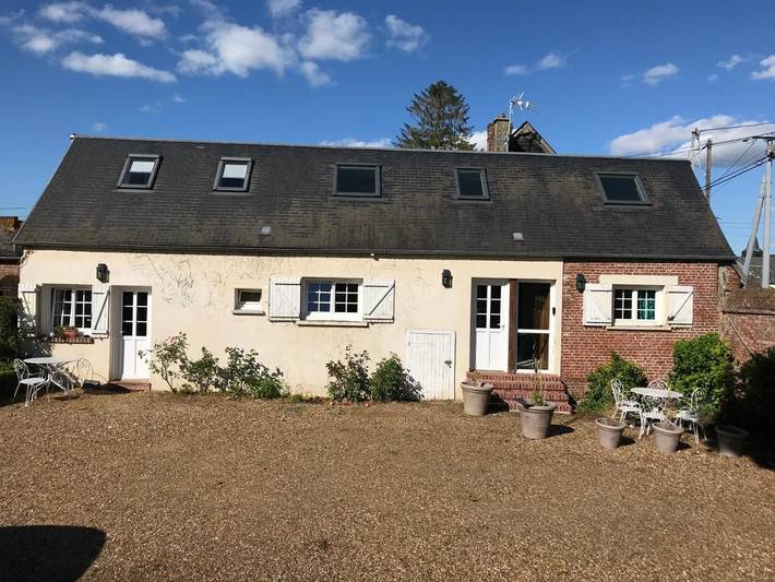 Maison d’hôte pour 2 personnes dans Noyers-Saint-Martin