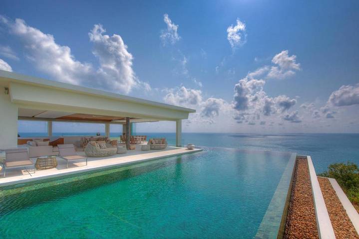 Villa for 10 personer, med jacuzzi og have i Koh Samui
