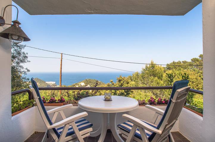 Apartamento para 2 personas, con jardín y piscina en Begur