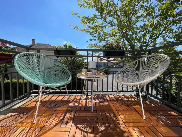Holiday apartment for 8 people, with balcony and view, child-friendly - 1