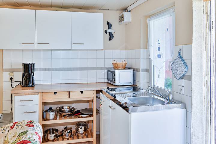 Ferienhaus für 2 Personen, mit Terrasse und Garten in Born a. Darß - 4