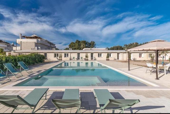 Ferienwohnung für 4 Personen, mit Kinderpool und Pool sowie Garten, mit Haustier - 1