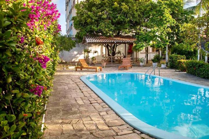 Casa de férias para 13 pessoas, com piscina e jardim, com animais de estimação em Natal