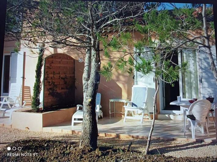 Location de vacances pour 2 personnes, avec jardin ainsi que terrasse et piscine à Massillargues-Attuech - 4