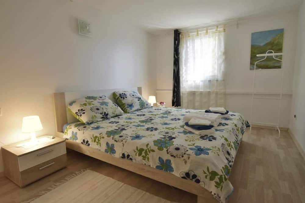 Apartamento entero, Mit Blick auf das Wasser by Interhome in Umag, Region de Umag