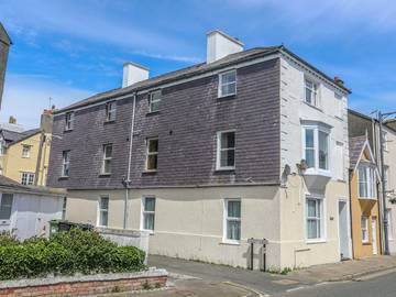 Apartment for 6 People in Beaumaris, Isle of Anglesey, Photo 1