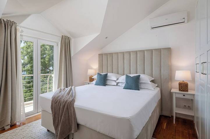 Villa pour 14 personnes, avec balcon et jardin à Mlini - 3