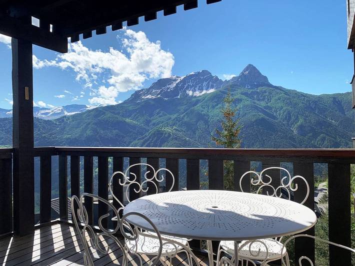 Location de vacances pour 4 personnes, avec balcon dans le Parc national du Mercantour