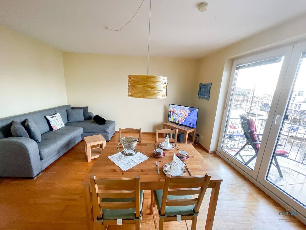 Ganze Wohnung, Marina Blick - Ferienwohnung mit Marina-Balkon in Hafen Cuxhaven, Cuxhaven