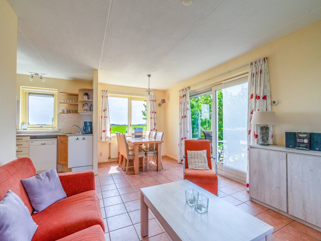 Freistehendes Ferienhaus mit ländlicher Aussicht in Eijerland, Westfriesische Inseln