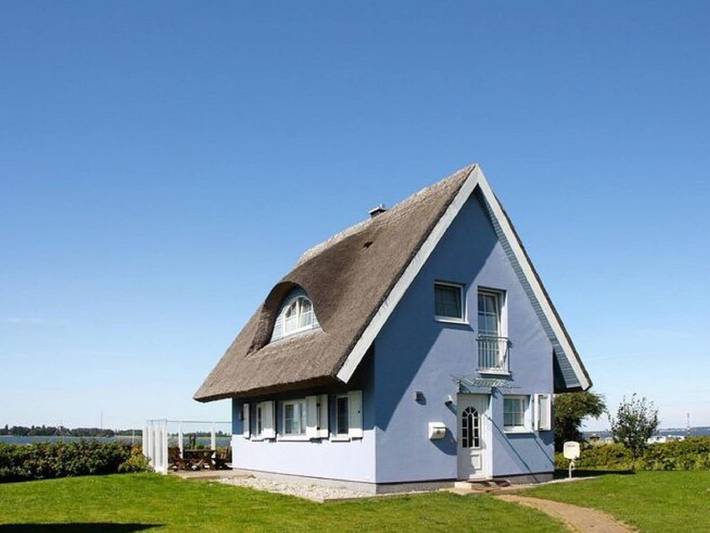 Ferienhaus für 4 Personen, mit Balkon und Terrasse sowie Garten in Neuenkirchen (Rügen)