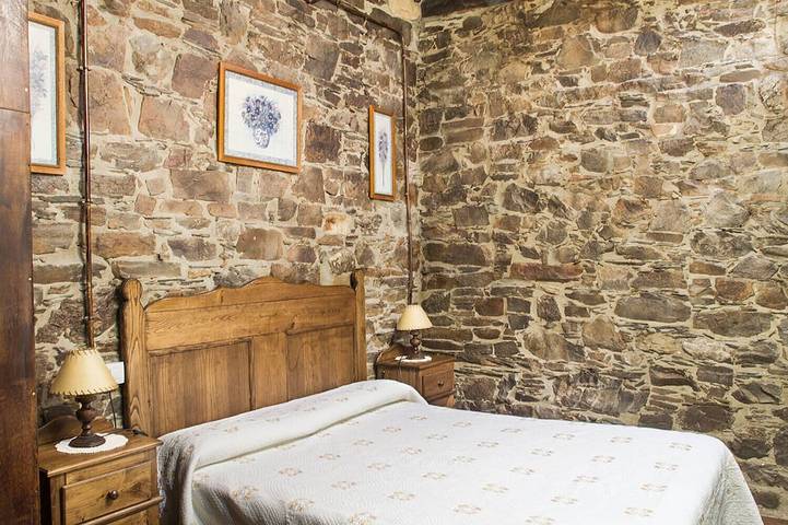 Appartement le grenier à foin Maison en pierre entièrement indépendante in A Fonsagrada, Province de Lugo