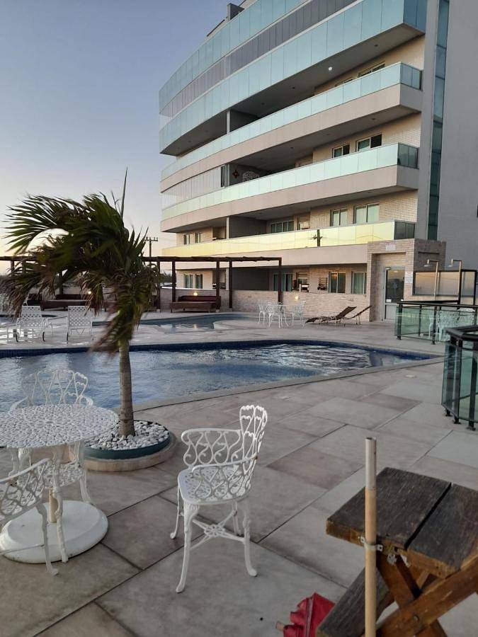 Casas e apartamentos de temporada para 2 pessoas, com vista e piscina e ainda balcão em Praia do Forno
