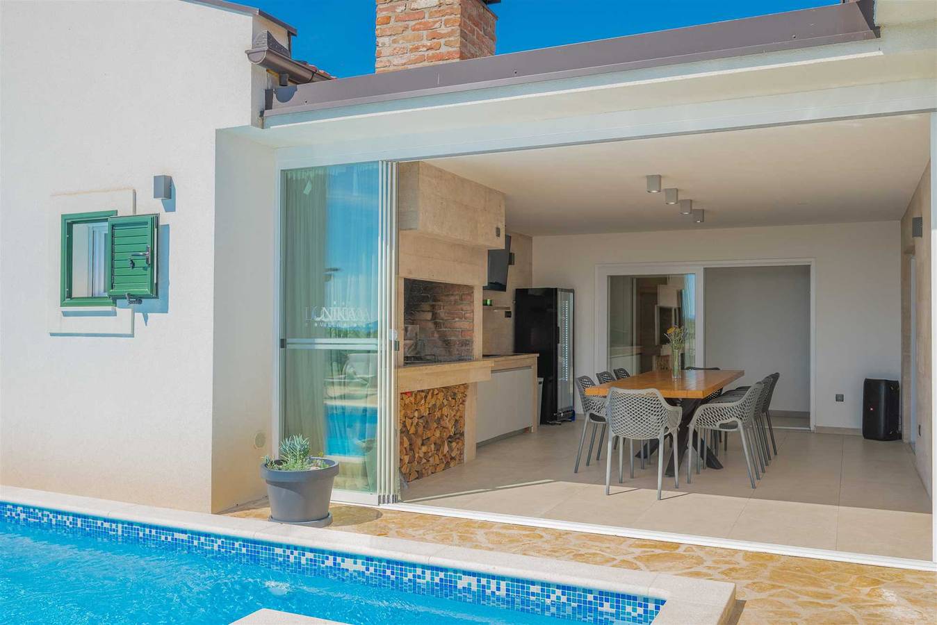 Villa Unika beheizter Pool, Whirlpool, Sauna in Makarska Riviera