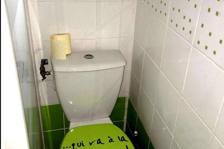 Gîte pour 4 personnes, avec jardin et piscine à Genas - 4