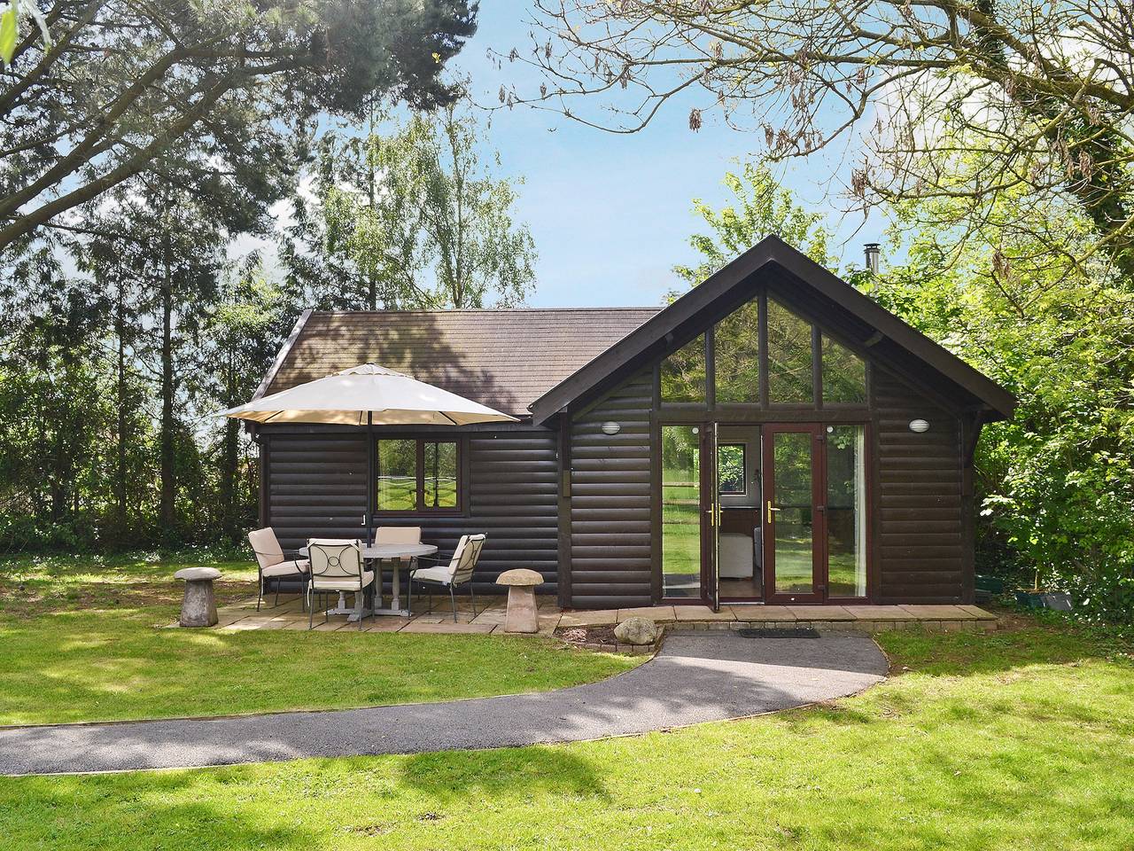 Log Cabin for 2 People in Cheddar, South West England