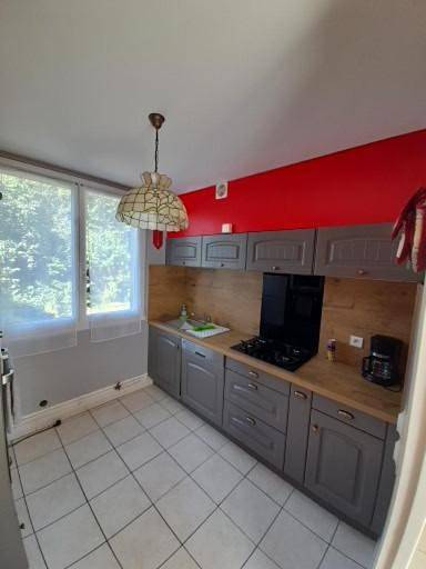 Gîte pour 5 personnes, avec Terrasse et Jardin à Pont-de-Poitte - 3