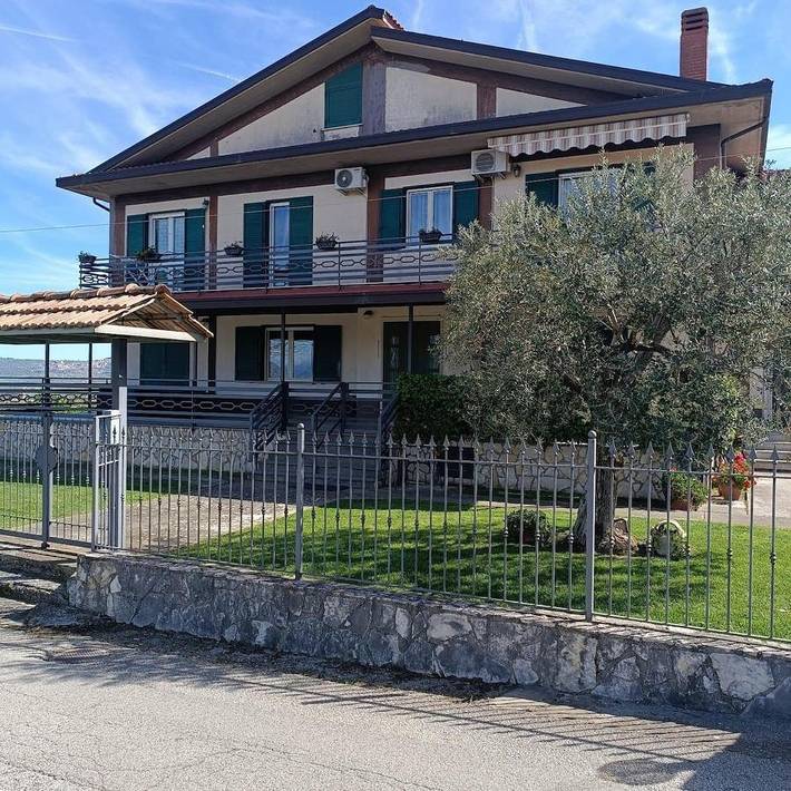 Appartamento per 6 persone, con Terrazza e Giardino nonché Panorama a Calitri