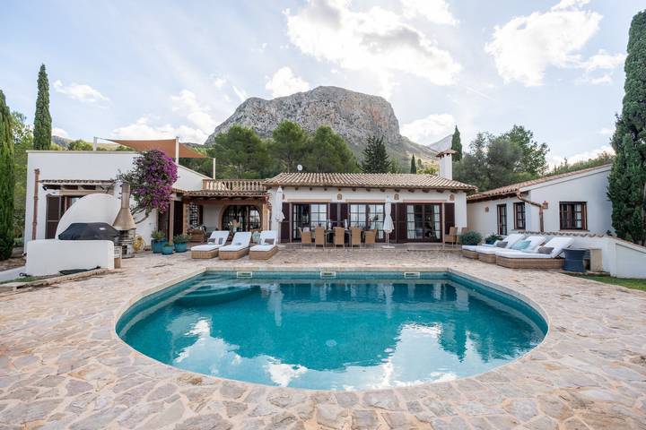 Finca für 6 Personen, mit Terrasse und Garten sowie Pool in Colònia de Sant Pere - 2