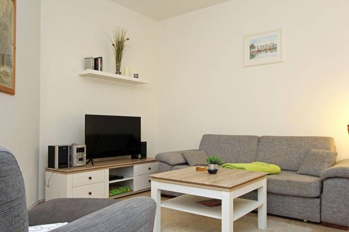 Ferienwohnung für 2 Personen, mit Garten, mit Haustier in Born a. Darß - 2