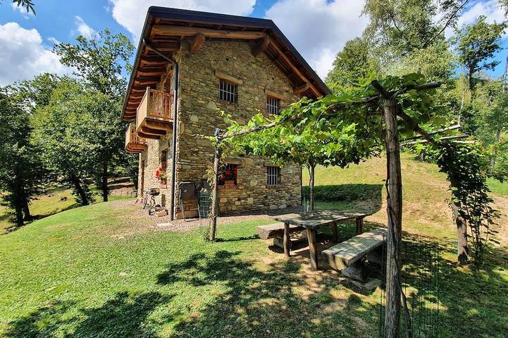 Chalet für 6 Personen, mit Balkon und Garten - 1