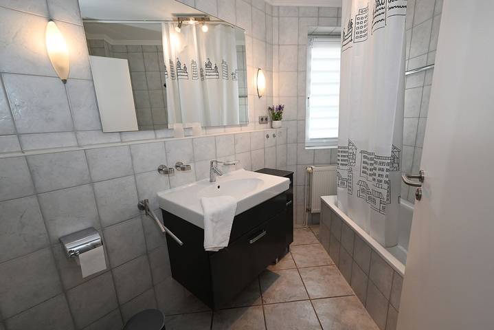 Ganze Wohnung, Herzlich Willkommen in der Wohnung E11 „Elmar“ in der Residenz Rosengrund! in Büsum, Kreis Dithmarschen