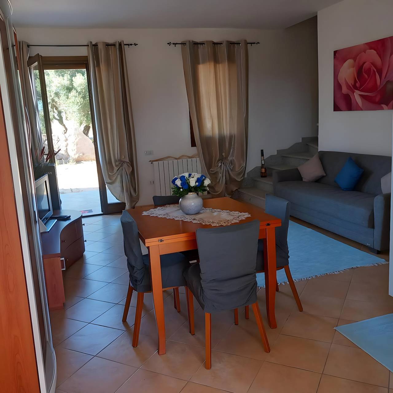 Holiday Home 'Pasigà- Jacuzi Privata Vicino Olbia' with Mountain View, Wi-Fi and Air Conditioning in Telti, Olbia-Tempio