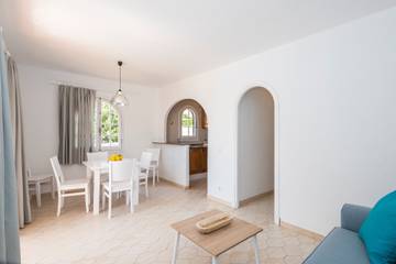 Apartment in Alaior Municipality, Menorca für 4 